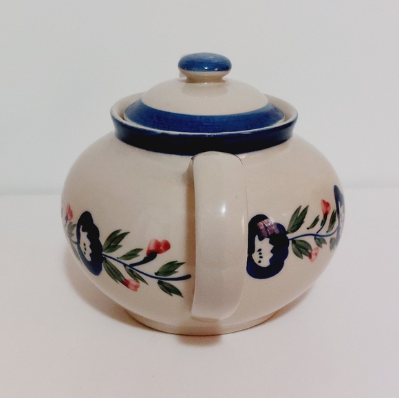 Vintage DesignPac Inc. Farmhouse Hand Painted Floral Teapot - Picture 2 of 14